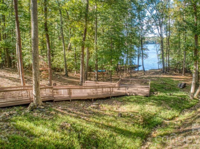 906 Rocky Cove Lane, Denton, NC 27239.  MLS# CAR4314838, YatesRealty ID 3150. 