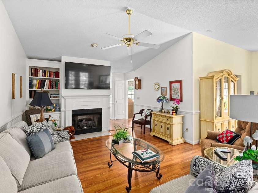 115 Woodland Drive, Salisbury, NC 28146.  MLS# CAR4391796, YatesRealty ID 31503. 