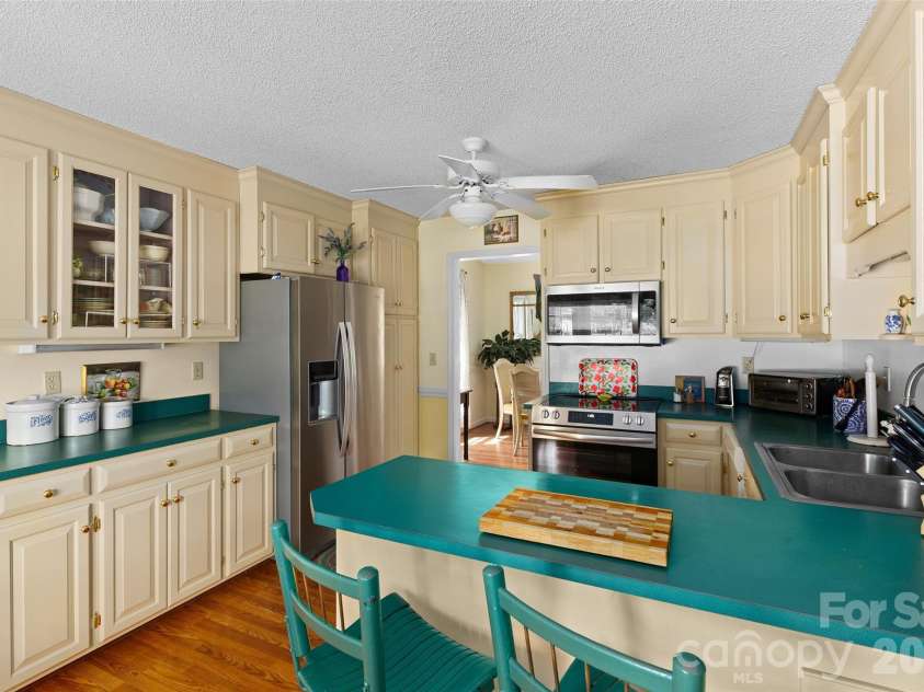 115 Woodland Drive, Salisbury, NC 28146.  MLS# CAR4391796, YatesRealty ID 31503. 
