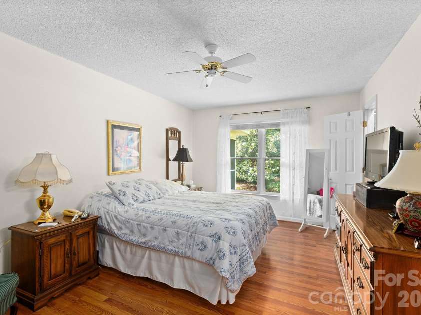 115 Woodland Drive, Salisbury, NC 28146.  MLS# CAR4391796, YatesRealty ID 31503. 