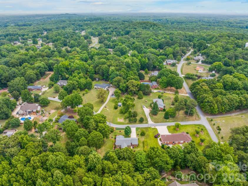 115 Woodland Drive, Salisbury, NC 28146.  MLS# CAR4391796, YatesRealty ID 31503. 