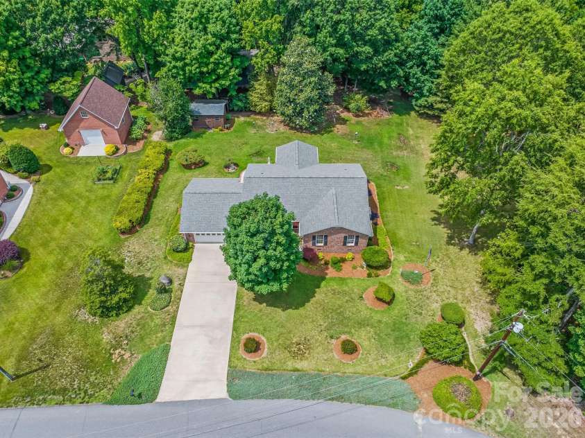 115 Woodland Drive, Salisbury, NC 28146.  MLS# CAR4391796, YatesRealty ID 31503. 