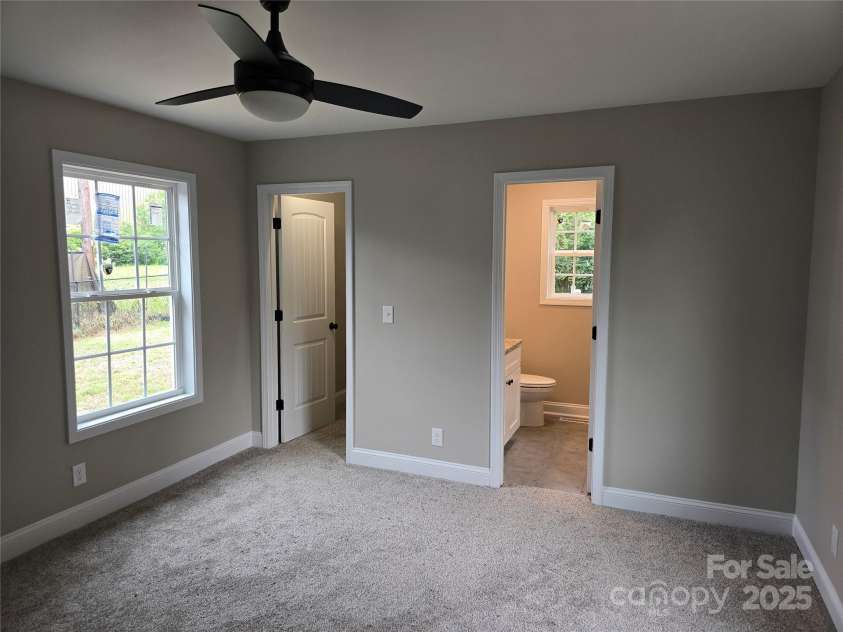 107 21st Street, Kannapolis, NC 28081.  MLS# CAR4290639, YatesRealty ID 31505. Primary Bedroom