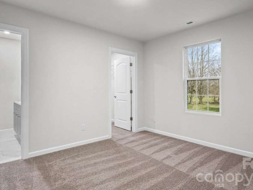 1215 Wilson W Lee Boulevard, Statesville, NC 28677.  MLS# CAR4394986, YatesRealty ID 31510. 