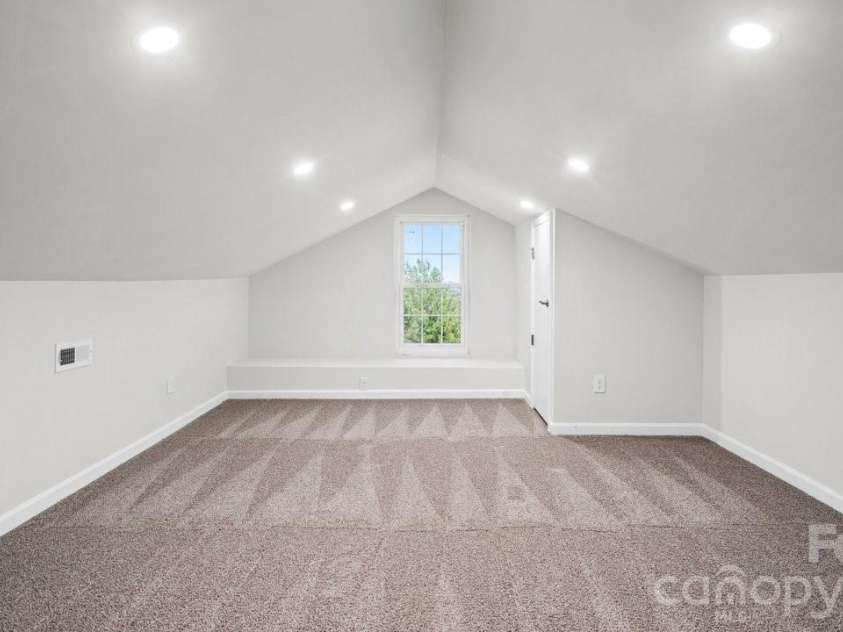 1215 Wilson W Lee Boulevard, Statesville, NC 28677.  MLS# CAR4394986, YatesRealty ID 31510. 