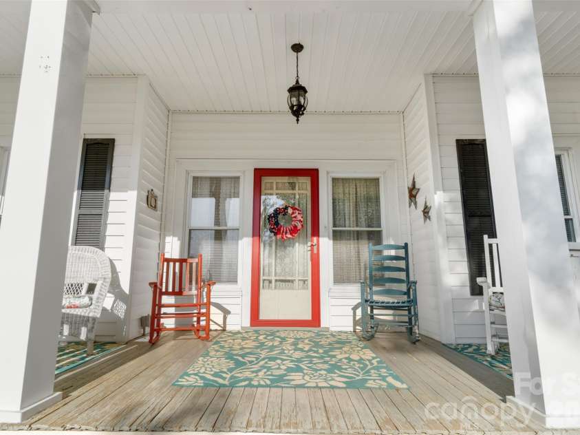 9350 US Highway 52 Highway, Wadesboro, NC 28170.  MLS# CAR4395029, YatesRealty ID 31511. 