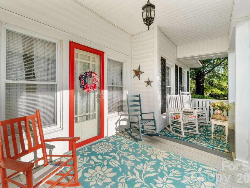 9350 US Highway 52 Highway, Wadesboro, NC 28170.  MLS# CAR4395029, YatesRealty ID 31511. 