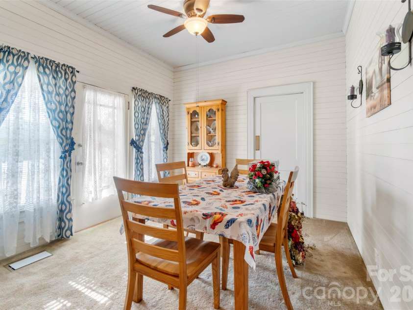 9350 US Highway 52 Highway, Wadesboro, NC 28170.  MLS# CAR4395029, YatesRealty ID 31511. 