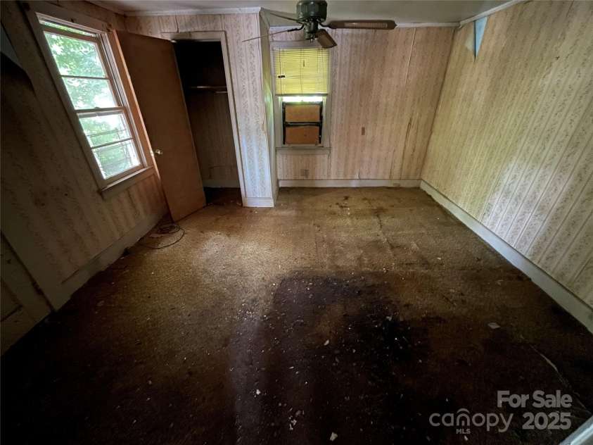 307 Steele Street, Fort Mill, SC 29715.  MLS# CAR4291342, YatesRealty ID 31516. 