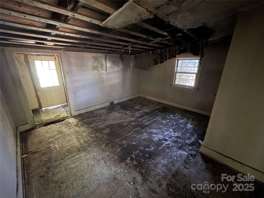307 Steele Street, Fort Mill, SC 29715.  MLS# CAR4291342, YatesRealty ID 31516. 