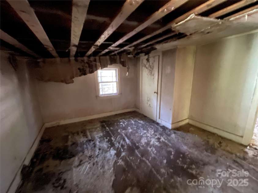 307 Steele Street, Fort Mill, SC 29715.  MLS# CAR4291342, YatesRealty ID 31516. 