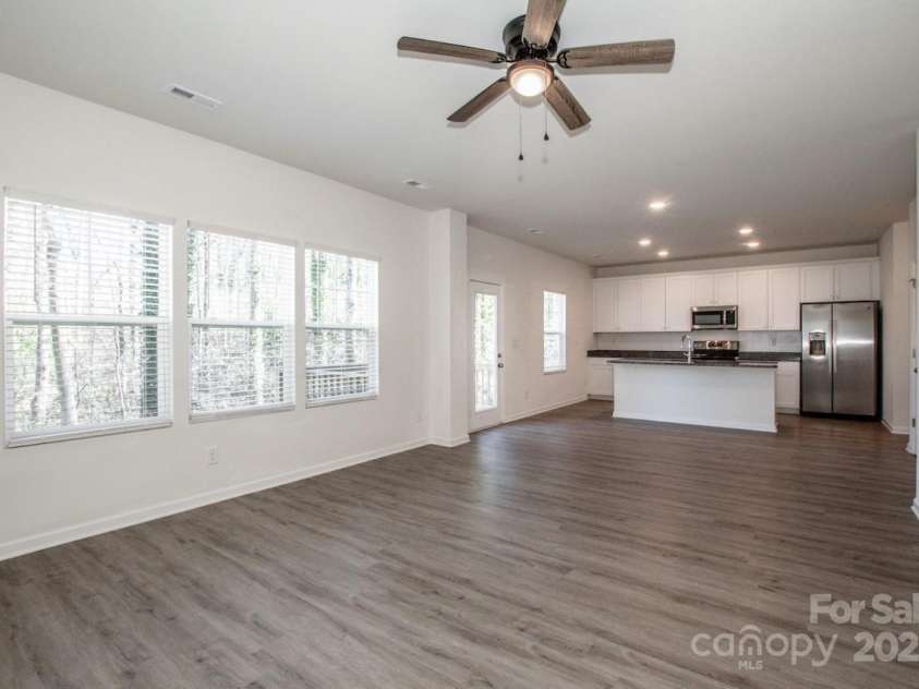 955 General Hoke Drive, Lincolnton, NC 28092.  MLS# CAR4223492, YatesRealty ID 3152. 