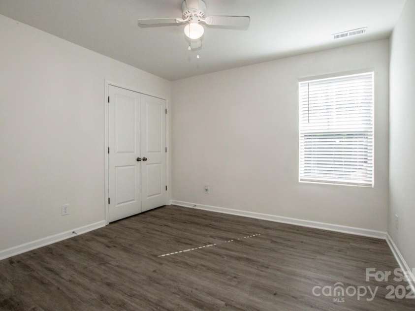 955 General Hoke Drive, Lincolnton, NC 28092.  MLS# CAR4223492, YatesRealty ID 3152. 