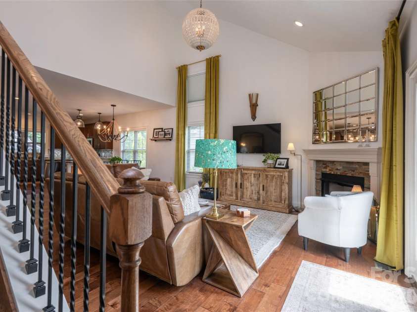 17 Asher Lane, Arden, NC 28704.  MLS# CAR4395177, YatesRealty ID 31522. 