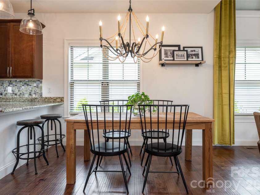 17 Asher Lane, Arden, NC 28704.  MLS# CAR4395177, YatesRealty ID 31522. 