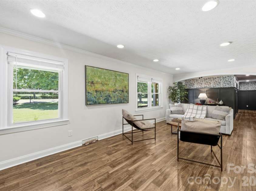 4022 Lynn Circle, Shelby, NC 28152.  MLS# CAR4395217, YatesRealty ID 31523. 