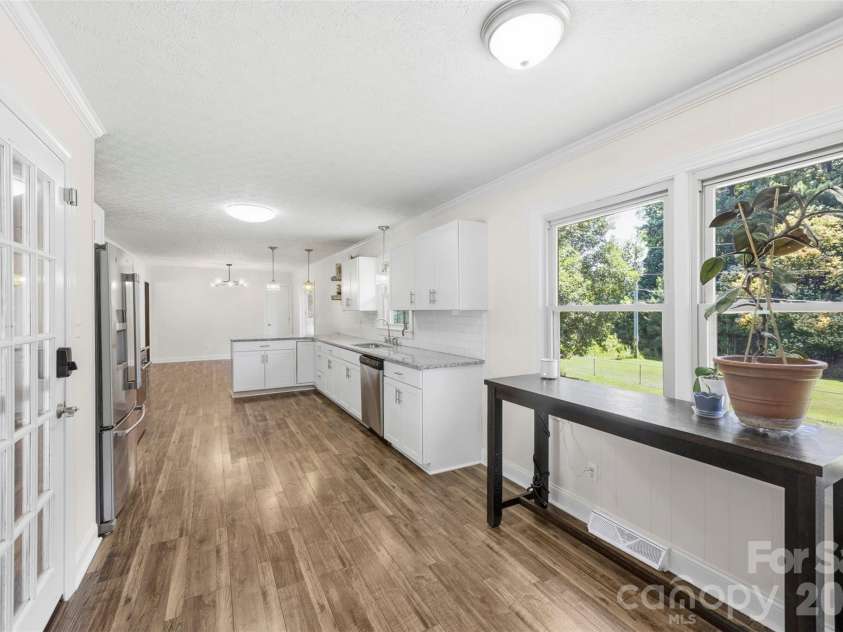 4022 Lynn Circle, Shelby, NC 28152.  MLS# CAR4395217, YatesRealty ID 31523. 