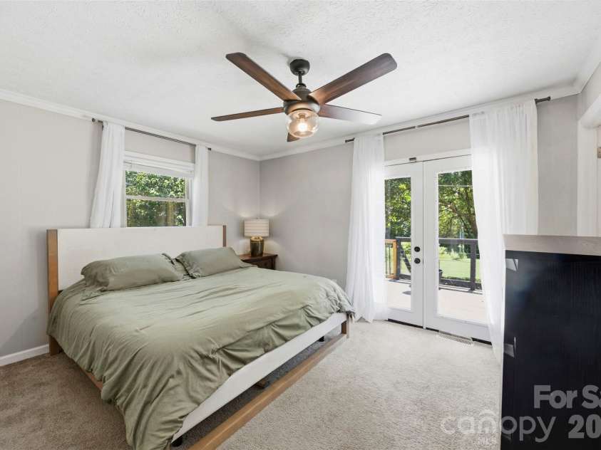 4022 Lynn Circle, Shelby, NC 28152.  MLS# CAR4395217, YatesRealty ID 31523. 