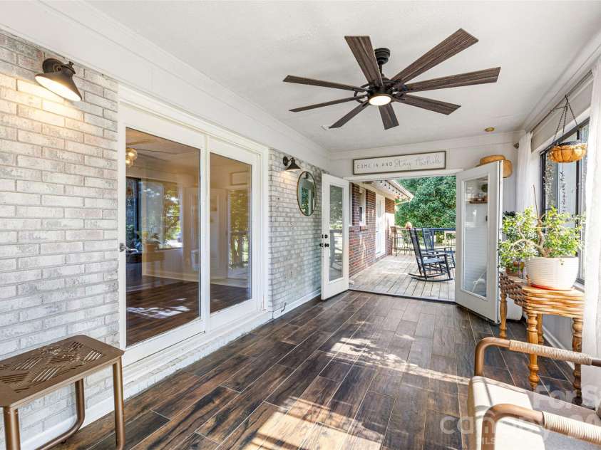 4022 Lynn Circle, Shelby, NC 28152.  MLS# CAR4420992, YatesRealty ID 31523. 