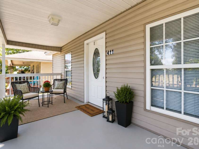 411 Weathers Street, Shelby, NC 28150.  MLS# CAR4395288, YatesRealty ID 31528. Virtually staged