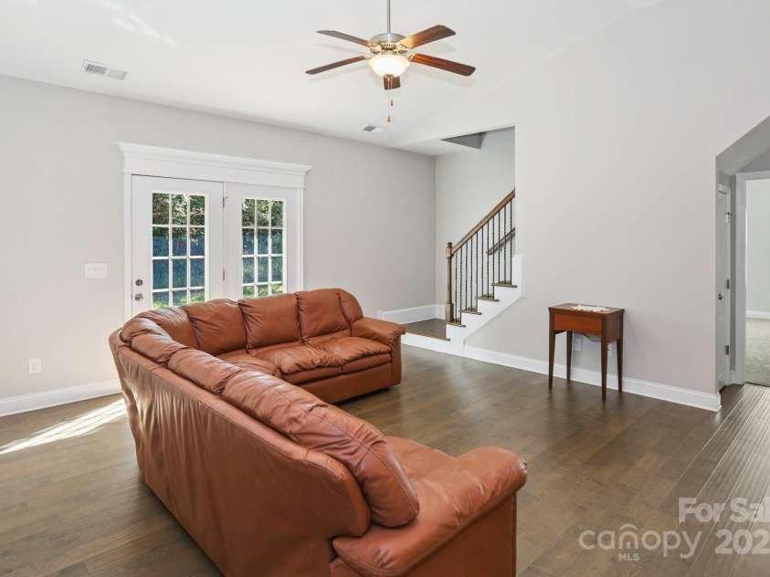 1648 Williamsburg Drive, Rock Hill, SC 29732.  MLS# CAR4312572, YatesRealty ID 3153. 