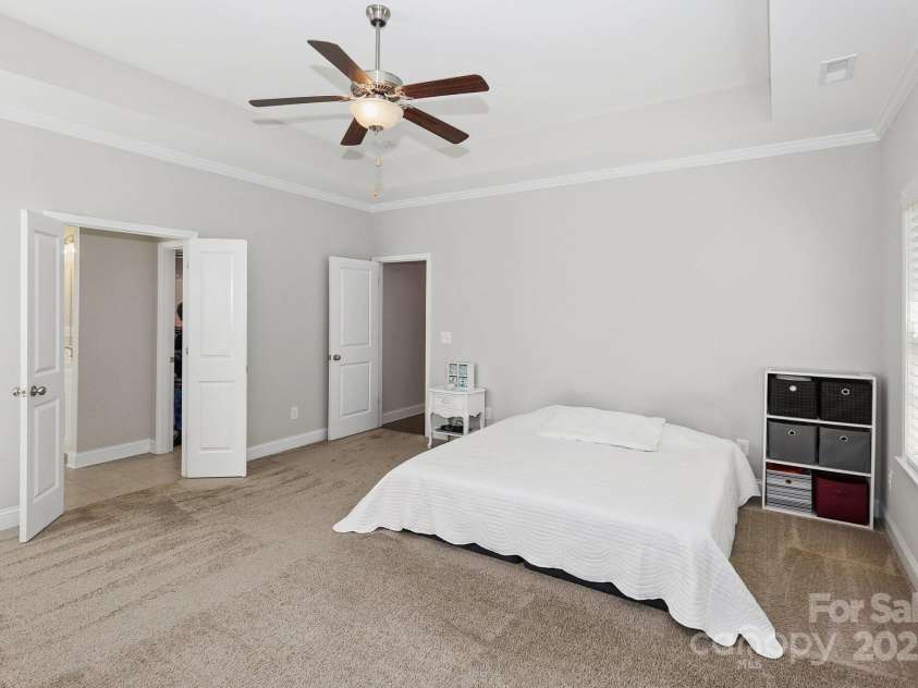 1648 Williamsburg Drive, Rock Hill, SC 29732.  MLS# CAR4312572, YatesRealty ID 3153. 