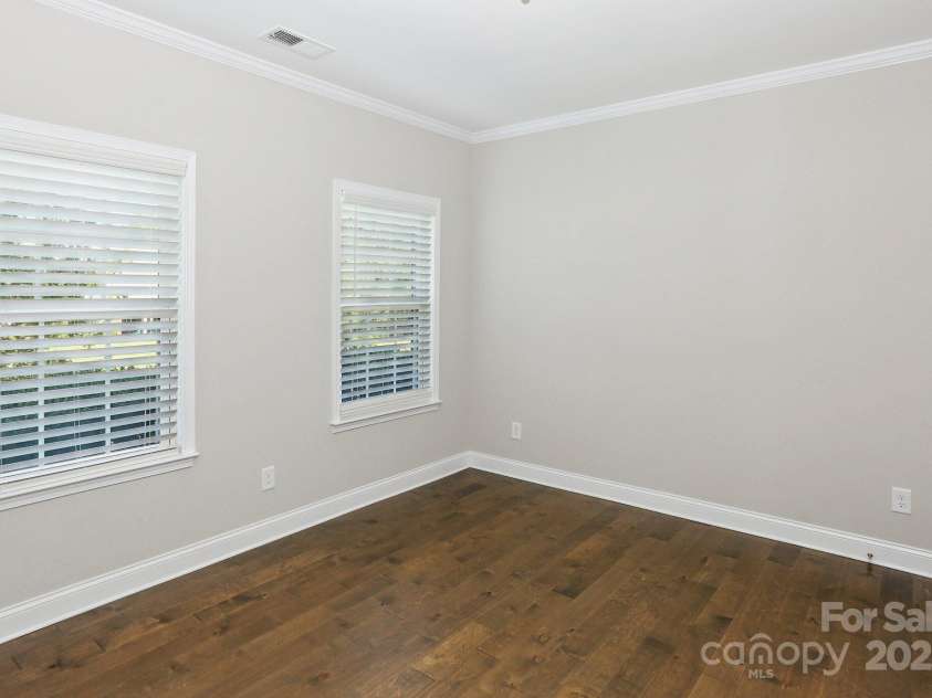 1648 Williamsburg Drive, Rock Hill, SC 29732.  MLS# CAR4312572, YatesRealty ID 3153. 