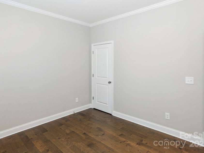 1648 Williamsburg Drive, Rock Hill, SC 29732.  MLS# CAR4312572, YatesRealty ID 3153. 