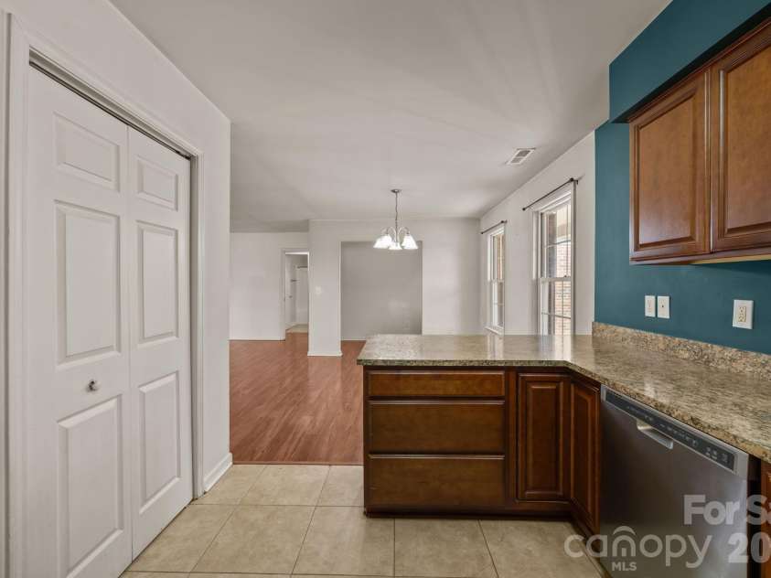 249 Shumaker Drive, Statesville, NC 28625.  MLS# CAR4349822, YatesRealty ID 3153. 
