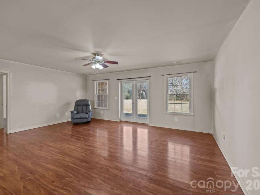 249 Shumaker Drive, Statesville, NC 28625.  MLS# CAR4349822, YatesRealty ID 3153. 