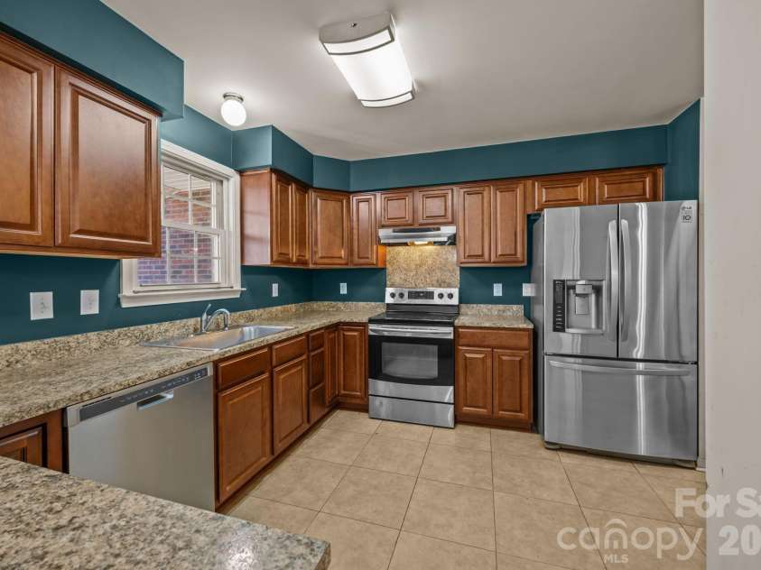 249 Shumaker Drive, Statesville, NC 28625.  MLS# CAR4349822, YatesRealty ID 3153. 