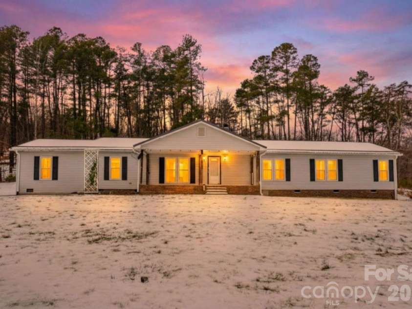 4855 Talley Road, Walkertown, NC 27051.  MLS# CAR4395476, YatesRealty ID 31531. 