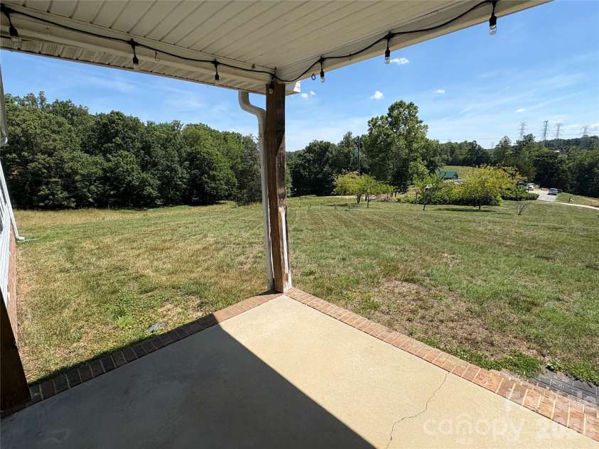 4855 Talley Road, Walkertown, NC 27051.  MLS# CAR4395476, YatesRealty ID 31531. 