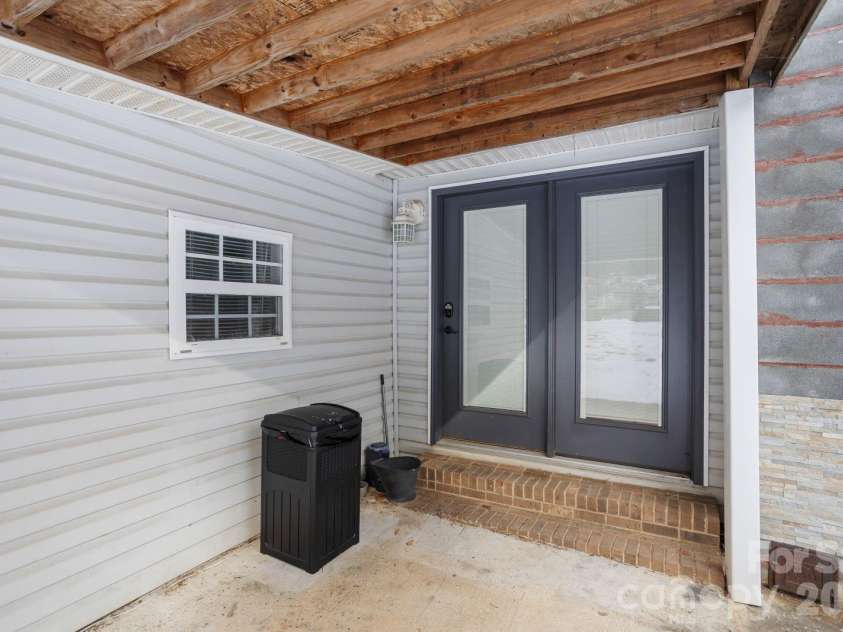 4855 Talley Road, Walkertown, NC 27051.  MLS# CAR4395476, YatesRealty ID 31531. 