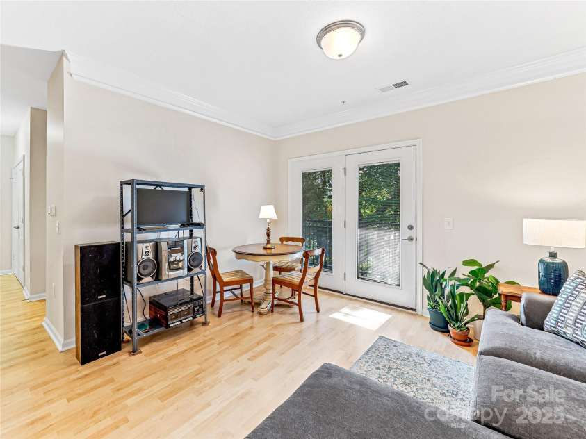 726 Appeldoorn Circle, Asheville, NC 28803.  MLS# CAR4271389, YatesRealty ID 31535. 