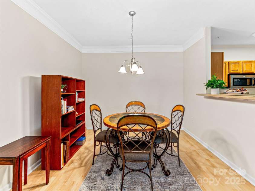 726 Appeldoorn Circle, Asheville, NC 28803.  MLS# CAR4271389, YatesRealty ID 31535. 