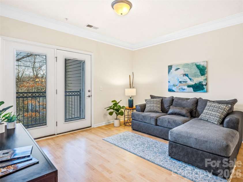 726 Appeldoorn Circle, Asheville, NC 28803.  MLS# CAR4271389, YatesRealty ID 31535. 