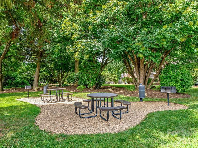 726 Appeldoorn Circle, Asheville, NC 28803.  MLS# CAR4271389, YatesRealty ID 31535. 