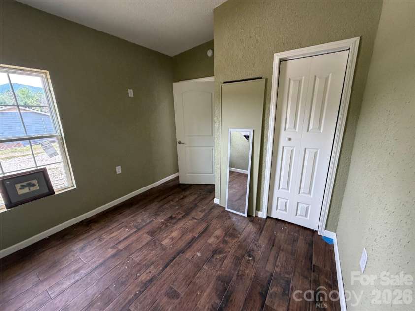 68 Circle Drive, Marion, NC 28752.  MLS# CAR4395560, YatesRealty ID 31536. Bedroom