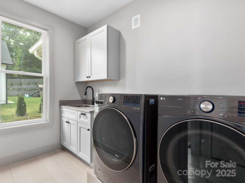 7 Copper Mill Court, Candler, NC 28715.  MLS# CAR4277855, YatesRealty ID 31536. 