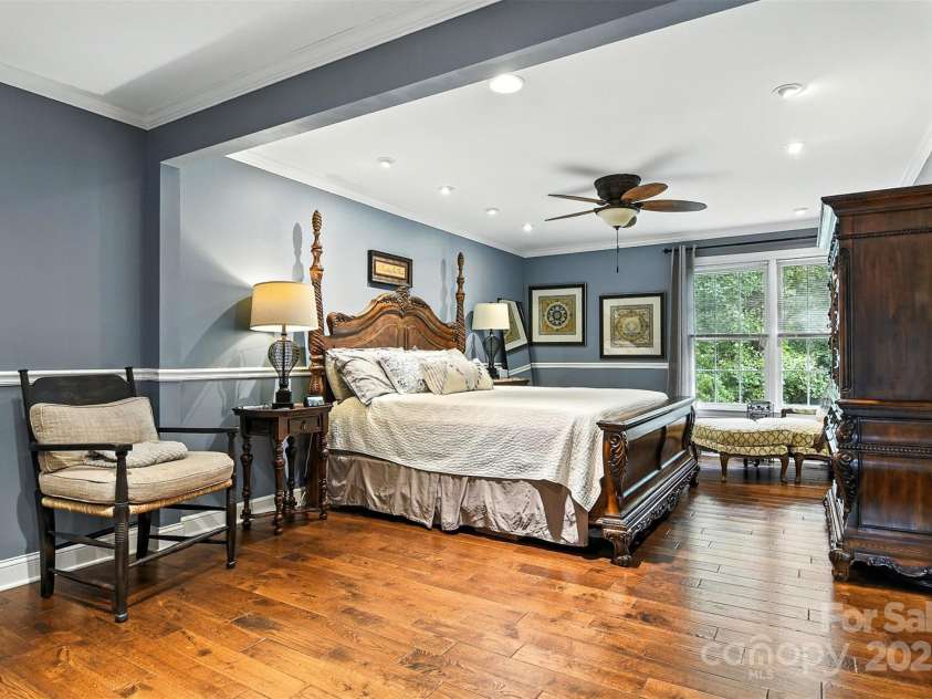 4035 Wandering Lane, Hickory, NC 28601.  MLS# CAR4289807, YatesRealty ID 31537. 