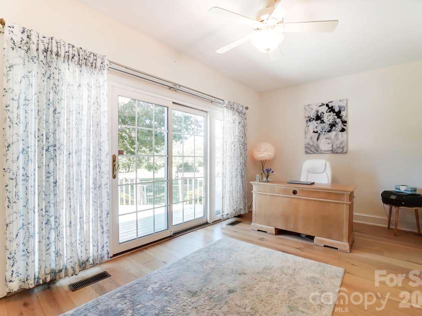 246 Canvasback Road, Mooresville, NC 28117.  MLS# CAR4395585, YatesRealty ID 31539. 