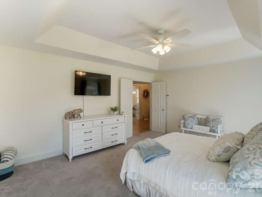 246 Canvasback Road, Mooresville, NC 28117.  MLS# CAR4395585, YatesRealty ID 31539. 