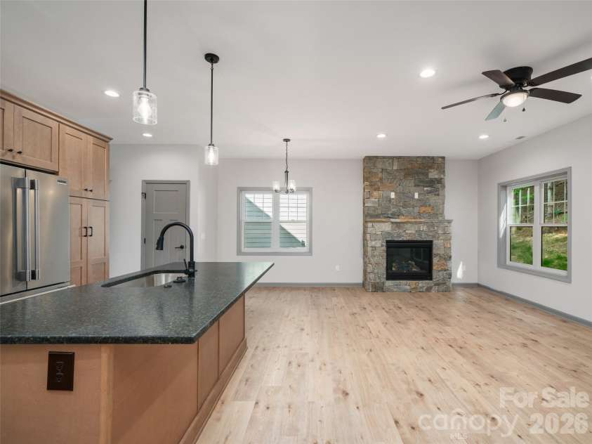 100 Red Twig Lane, Burnsville, NC 28714.  MLS# CAR4349465, YatesRealty ID 3154. 