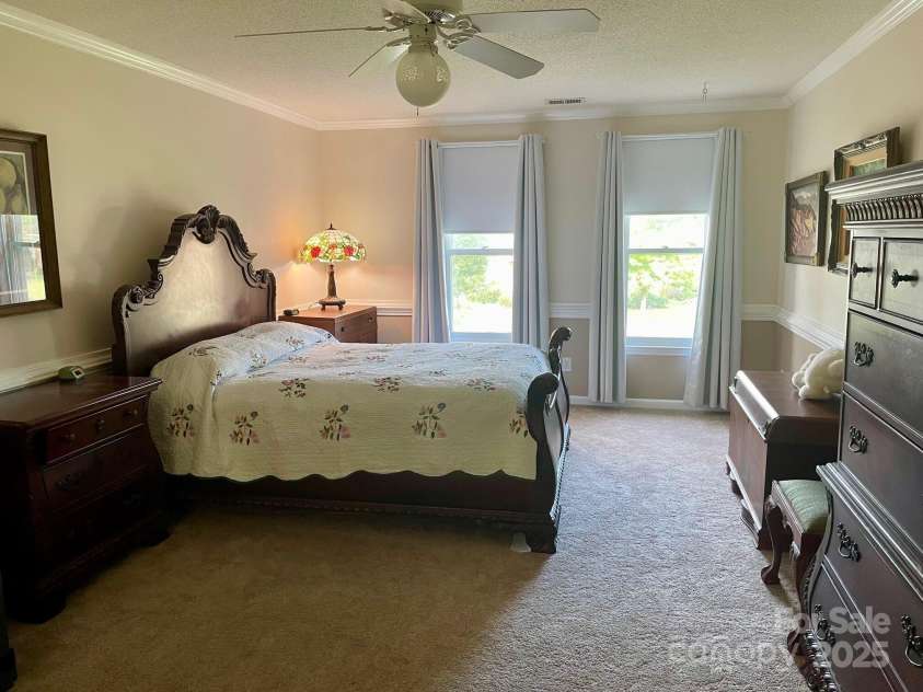 417 Oxford Road, Lexington, SC 29072.  MLS# CAR4324444, YatesRealty ID 3154. 