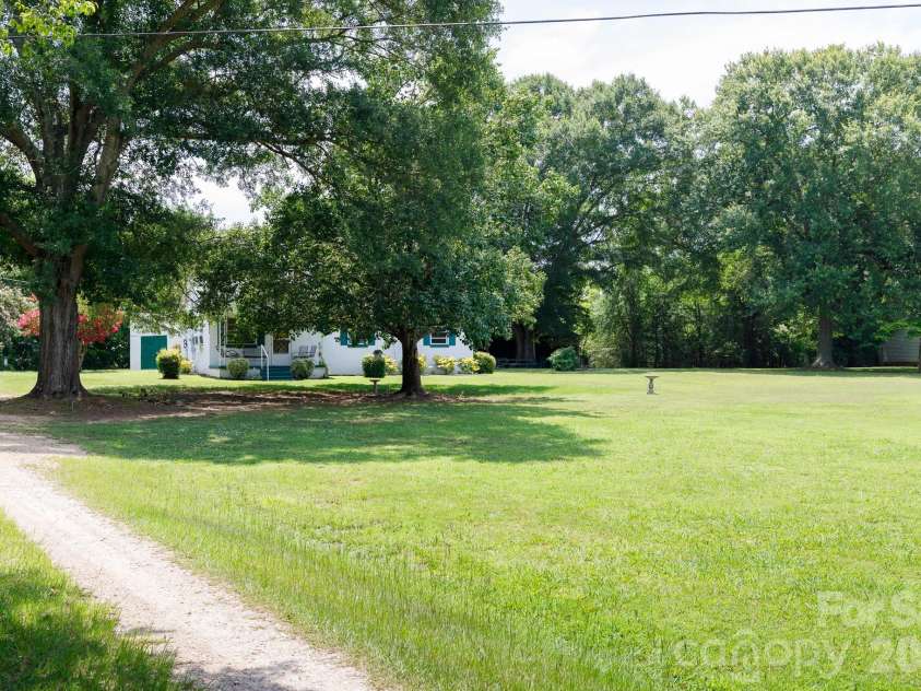 785 Hawthorne Road, Chester, SC 29706.  MLS# CAR4395060, YatesRealty ID 31542. 