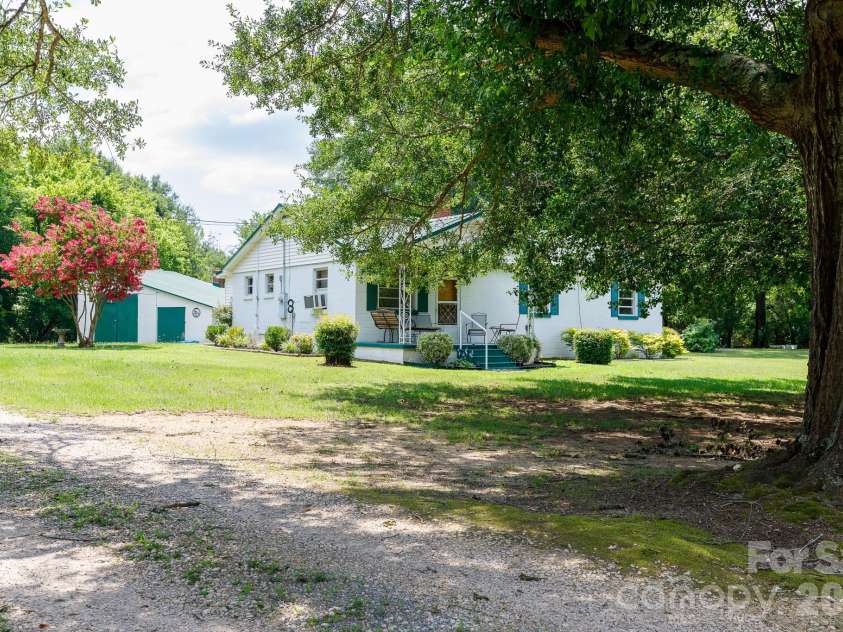 785 Hawthorne Road, Chester, SC 29706.  MLS# CAR4395060, YatesRealty ID 31542. 