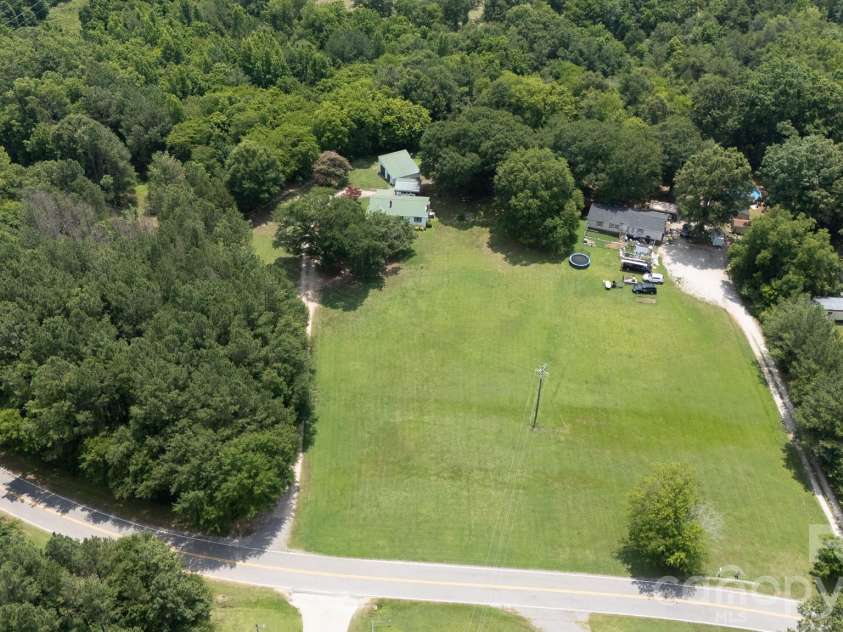 785 Hawthorne Road, Chester, SC 29706.  MLS# CAR4395060, YatesRealty ID 31542. 
