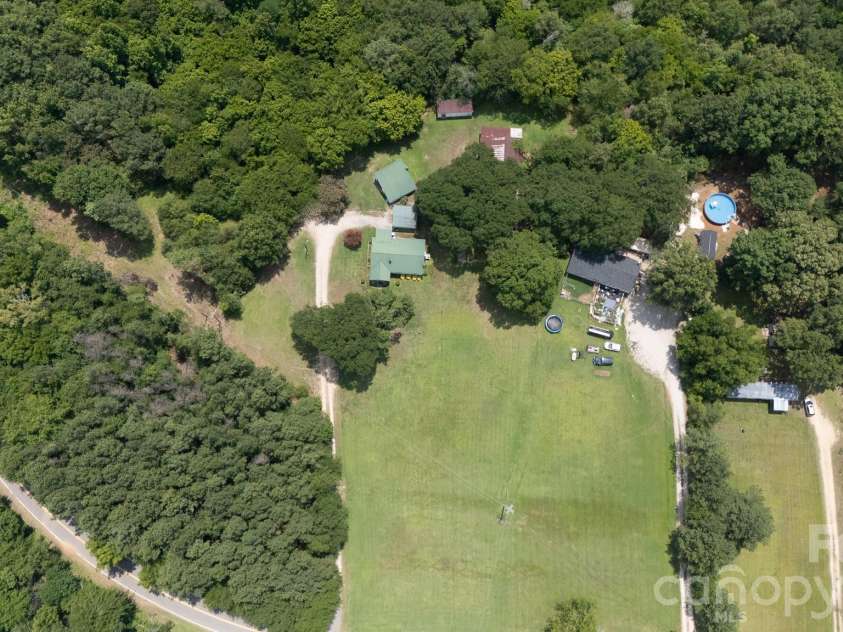 785 Hawthorne Road, Chester, SC 29706.  MLS# CAR4395060, YatesRealty ID 31542. 