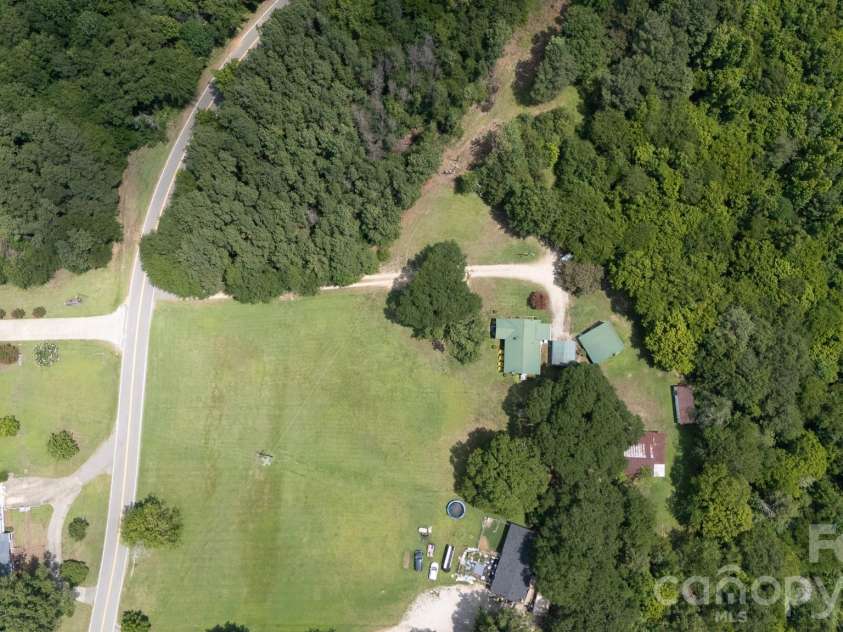785 Hawthorne Road, Chester, SC 29706.  MLS# CAR4395060, YatesRealty ID 31542. 